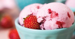 cropped vegan strawberry ice cream recipe